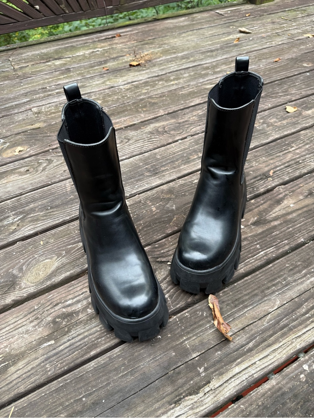 Circus by Sam Edelman Black Platform Chelsea Moto Boots